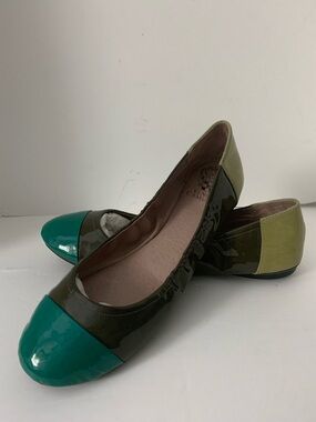 Vince Camuto Tri-Tone Teal/Green Patent Ballet Flats